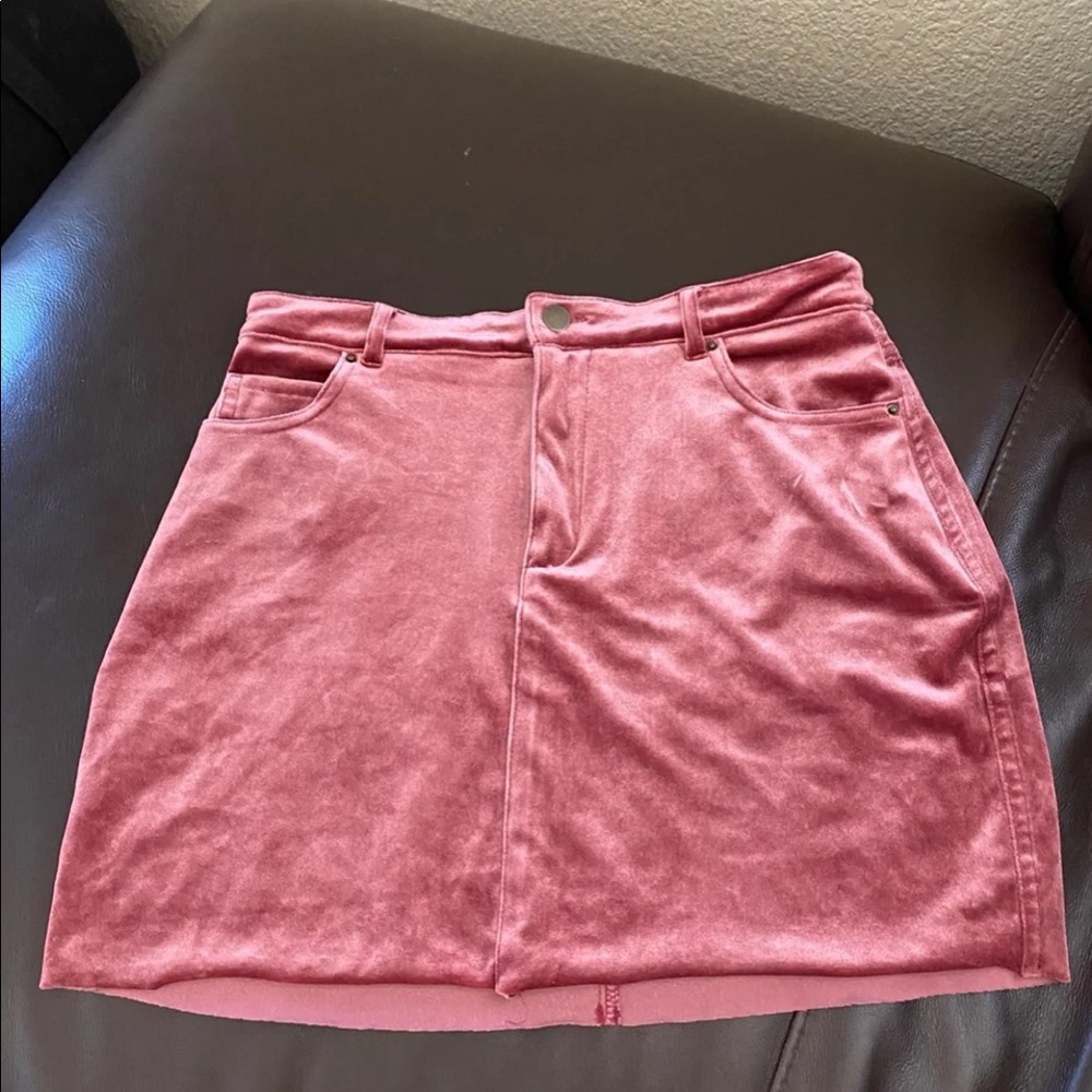 Pink Velvet Skirt FOREVER 21
